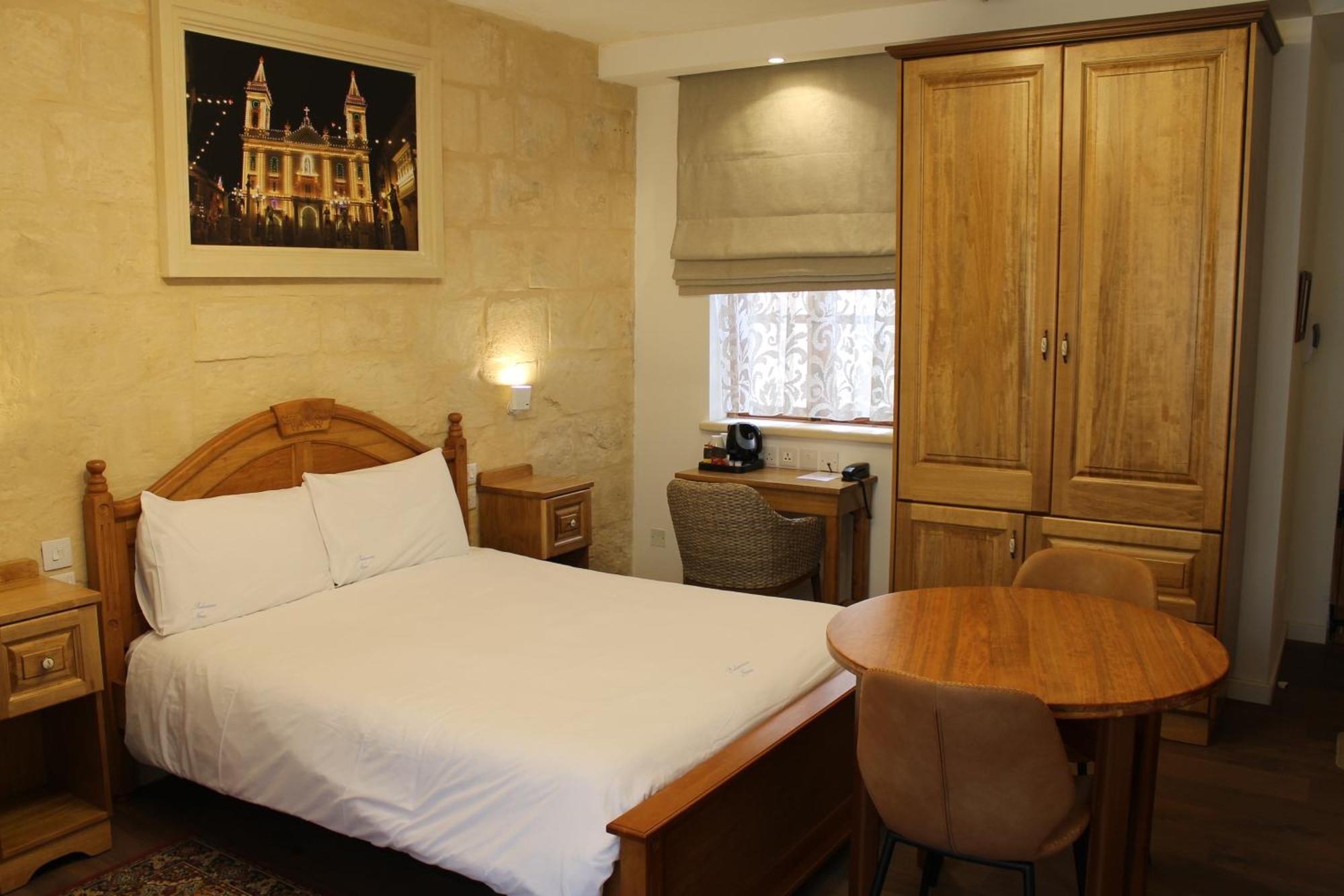 Palazzino Nina Boutique Hotel Qormi Exterior foto